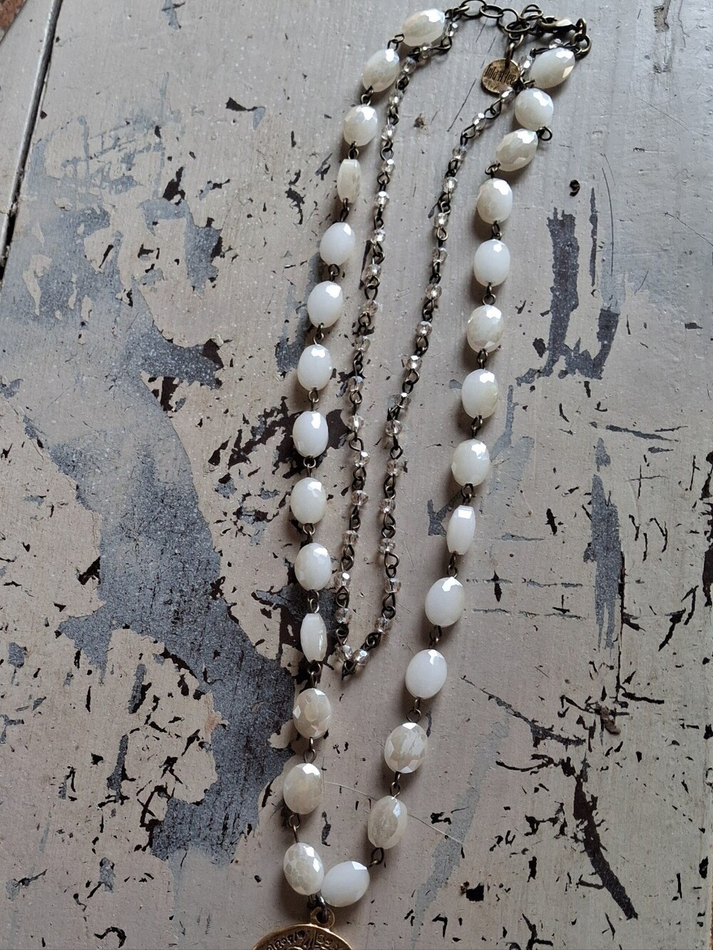 Lula N Lee Faced Double Straid Glass White Beaded Medallion